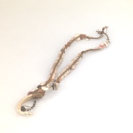 幅：4.9 (cm)×奥行：40 (cm)×高さ：1.2 (cm)／65 (g)，撮影・計測日：1996-06-03