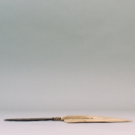 W:27 (cm)×D:50 (cm)×H:1.8 (cm)／77 (g)，Measurement date:2002-09-09