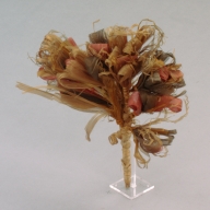 幅：34 (cm)×奥行：15 (cm)×高さ：38 (cm)／118 (g)，撮影・計測日：2002-09-11