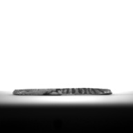 幅：8.6 (cm)×奥行：9.5 (cm)×高さ：0.7 (cm)／30 (g)，撮影・計測日：1993-12-01