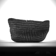 幅：11 (cm)×奥行：7.6 (cm)×高さ：6.2 (cm)／6 (g)，撮影・計測日：1993-12-01