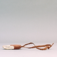 W:13 (cm)×D:30 (cm)×H:2.1 (cm)／366 (g)，Measurement date:2002-09-20