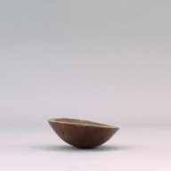 幅：29 (cm)×奥行：14 (cm)×高さ：5.4 (cm)／216 (g)，撮影・計測日：2002-09-24