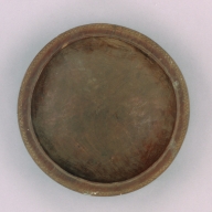 幅：31 (cm)×奥行：31 (cm)×高さ：8.0 (cm)／956 (g)，撮影・計測日：2002-09-24