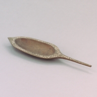 幅：46 (cm)×奥行：12 (cm)×高さ：4.0 (cm)／364 (g)，撮影・計測日：2002-09-20