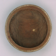 W:66 (cm)×D:66 (cm)×H:17 (cm)／6.26 (kg)，Measurement date:2002-09-26