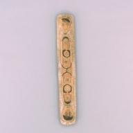 幅：13 (cm)×奥行：71 (cm)×高さ：3.2 (cm)／781 (g)，撮影・計測日：2002-09-26