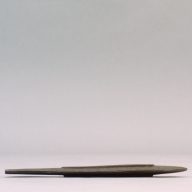 幅：5.6 (cm)×奥行：34 (cm)×高さ：2.2 (cm)／178 (g)，撮影・計測日：2002-09-26