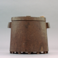 W:38 (cm)×D:33 (cm)×H:34 (cm)／7.8 (kg)，Measurement date:2002-10-01