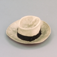 W:31 (cm)×D:31 (cm)×H:11 (cm)／92 (g)，Measurement date:2002-10-01