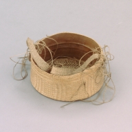 W:19 (cm)×D:19 (cm)×H:7.9 (cm)／78 (g)，Measurement date:2002-10-01