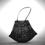 W:15 (cm)×D:8.6 (cm)×H:19 (cm)／24 (g)，Measurement date:1993-12-15