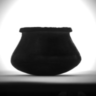 幅：11 (cm)×奥行：11 (cm)×高さ：7.0 (cm)／218 (g)，撮影・計測日：1993-12-17