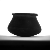 幅：11 (cm)×奥行：11 (cm)×高さ：7.0 (cm)／218 (g)，撮影・計測日：1993-12-17