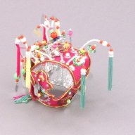 幅：17 (cm)×奥行：17 (cm)×高さ：18 (cm)／97 (g)，撮影・計測日：2005-03-07