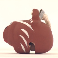 幅：3.9 (cm)×奥行：5.3 (cm)×高さ：5.0 (cm)／37 (g)，撮影・計測日：2001-04-27