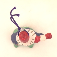 幅：6.9 (cm)×奥行：3.9 (cm)×高さ：9.7 (cm)／52 (g)，撮影・計測日：2001-05-09