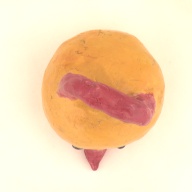 幅：7.2 (cm)×奥行：8.7 (cm)×高さ：9.8 (cm)／222 (g)，撮影・計測日：2001-05-16