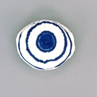 幅：16 (cm)×奥行：14 (cm)×高さ：7.5 (cm)／41 (g)，撮影・計測日：2005-03-17