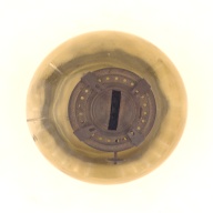 幅：12 (cm)×奥行：12 (cm)×高さ：16 (cm)／507 (g)，撮影・計測日：2001-07-31