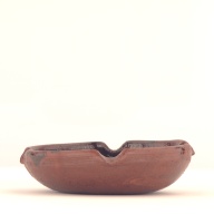 幅：11 (cm)×奥行：10 (cm)×高さ：2.6 (cm)／107 (g)，撮影・計測日：2001-10-26