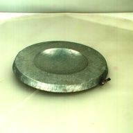 幅：66 (cm)×奥行：59 (cm)×高さ：7.2 (cm)／3.29 (kg)，撮影・計測日：1989-08-16