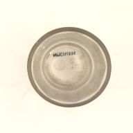 幅：5.7 (cm)×奥行：5.7 (cm)×高さ：6.8 (cm)／99 (g)，撮影・計測日：2001-11-30