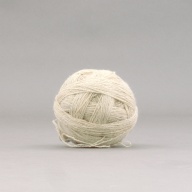 幅：14 (cm)×奥行：14 (cm)×高さ：13 (cm)／377 (g)，撮影・計測日：2005-10-18