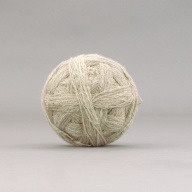 幅：16 (cm)×奥行：17 (cm)×高さ：16 (cm)／452 (g)，撮影・計測日：2005-10-18