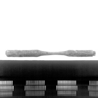 幅：8.2 (cm)×奥行：81 (cm)×高さ：7.0 (cm)／1.56 (kg)，撮影・計測日：1991-08-05