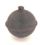 幅：11 (cm)×奥行：11 (cm)×高さ：12 (cm)／11 (g)，撮影・計測日：2001-12-10