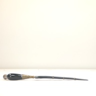 幅：9.6 (cm)×奥行：34 (cm)×高さ：2.8 (cm)／176 (g)，撮影・計測日：1998-04-02