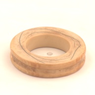 幅：10 (cm)×奥行：10 (cm)×高さ：2.4 (cm)／23 (g)，撮影・計測日：2001-12-27