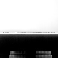 幅：1.0 (cm)×奥行：57 (cm)×高さ：1.3 (cm)／13 (g)，撮影・計測日：1990-09-04