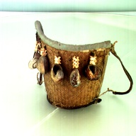 幅：48 (cm)×奥行：30 (cm)×高さ：32 (cm)／476 (g)，撮影・計測日：1991-09-05