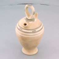 幅：29 (cm)×奥行：29 (cm)×高さ：56 (cm)／4.68 (kg)，撮影・計測日：2003-04-14
