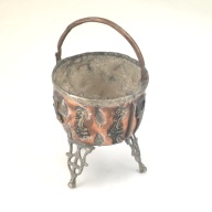 幅：23 (cm)×奥行：21 (cm)×高さ：38 (cm)／1.96 (kg)，撮影・計測日：1996-11-01