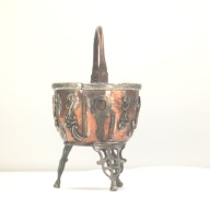 幅：23 (cm)×奥行：21 (cm)×高さ：38 (cm)／1.96 (kg)，撮影・計測日：1996-11-01