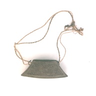 幅：17 (cm)×奥行：6.8 (cm)×高さ：5.5 (cm)／250 (g)，撮影・計測日：1996-11-08