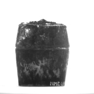 幅：4.3 (cm)×奥行：4.3 (cm)×高さ：5.3 (cm)／62 (g)，撮影・計測日：1997-01-13