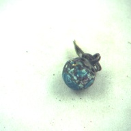 幅：1.4 (cm)×奥行：2.3 (cm)×高さ：1.3 (cm)／4 (g)，撮影・計測日：1996-12-27