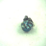 幅：1.3 (cm)×奥行：2.5 (cm)×高さ：1.4 (cm)／3 (g)，撮影・計測日：1996-12-27
