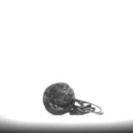 幅：1.3 (cm)×奥行：2.1 (cm)×高さ：1.2 (cm)／3 (g)，撮影・計測日：1996-12-27