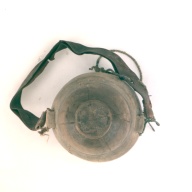 幅：18 (cm)×奥行：16 (cm)×高さ：26 (cm)／609 (g)，撮影・計測日：1996-12-13