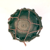 幅：35 (cm)×奥行：34 (cm)×高さ：45 (cm)／4.16 (kg)，撮影・計測日：1996-12-10