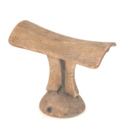 幅：18 (cm)×奥行：8.4 (cm)×高さ：16 (cm)／139 (g)，撮影・計測日：1996-11-29