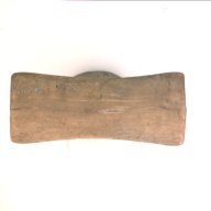 幅：18 (cm)×奥行：8.4 (cm)×高さ：16 (cm)／139 (g)，撮影・計測日：1996-11-29