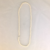 幅：0.9 (cm)×奥行：42 (cm)×高さ：3.3 (cm)／58 (g)，撮影・計測日：1997-02-24