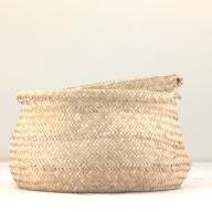 幅：43 (cm)×奥行：42 (cm)×高さ：27 (cm)／481 (g)，撮影・計測日：1997-04-16