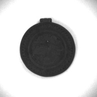 幅：8.7 (cm)×奥行：9.2 (cm)×高さ：1.3 (cm)／168 (g)，撮影・計測日：1997-04-08